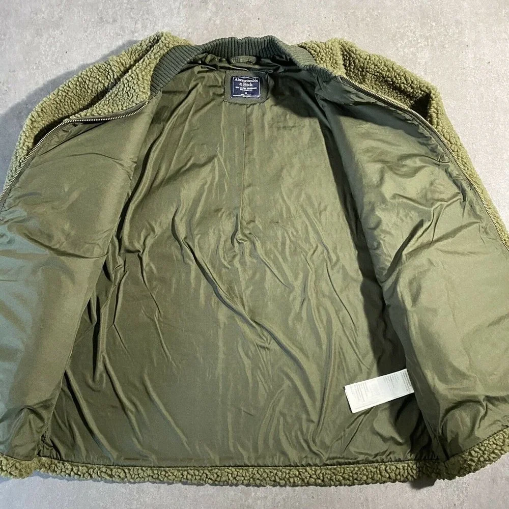 Abercrombie & Fitch deep pile Fleece Jacket Medium - Picture 4 of 7